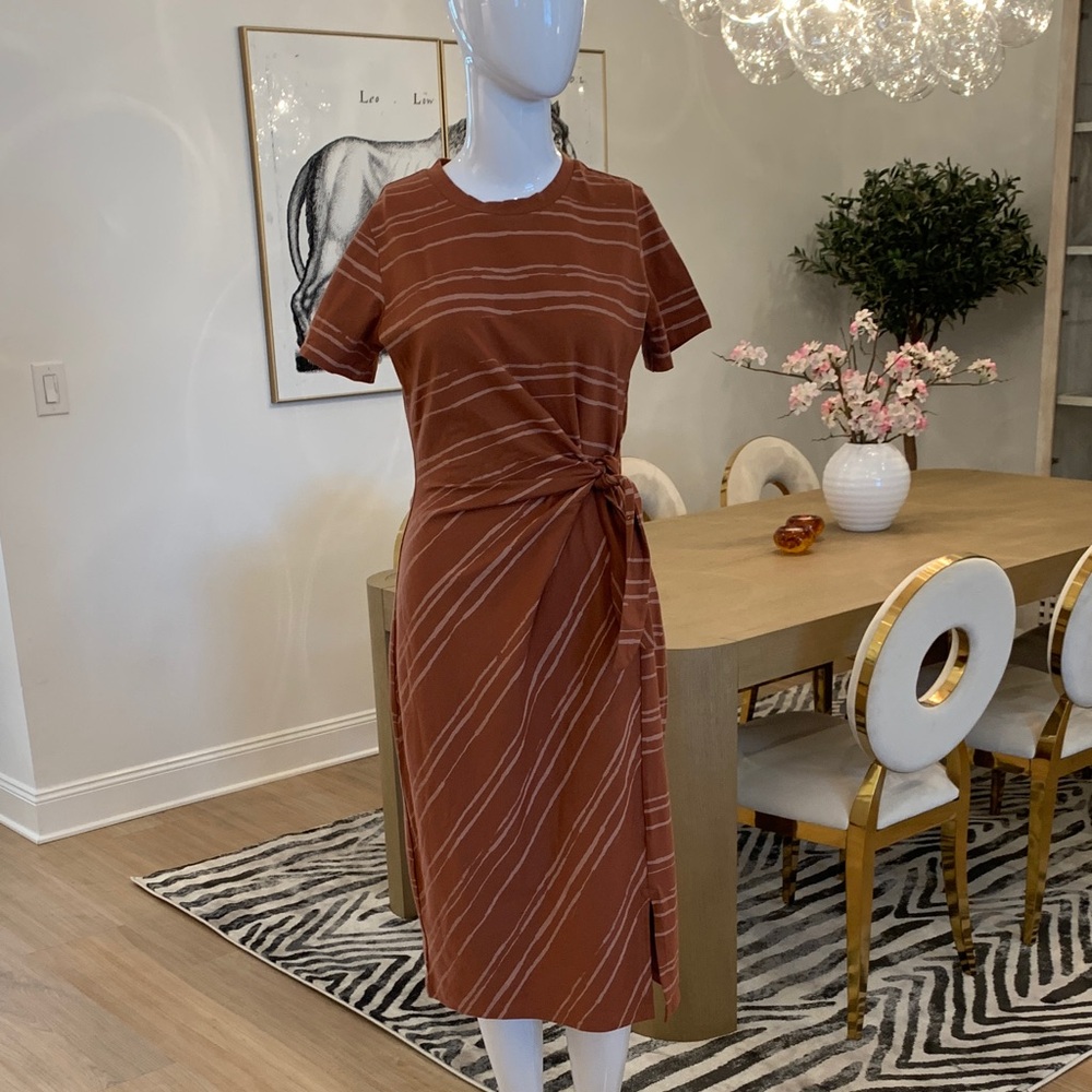AnyBody Rust-Striped Tie-Waist Short Sleeve Midi Dress